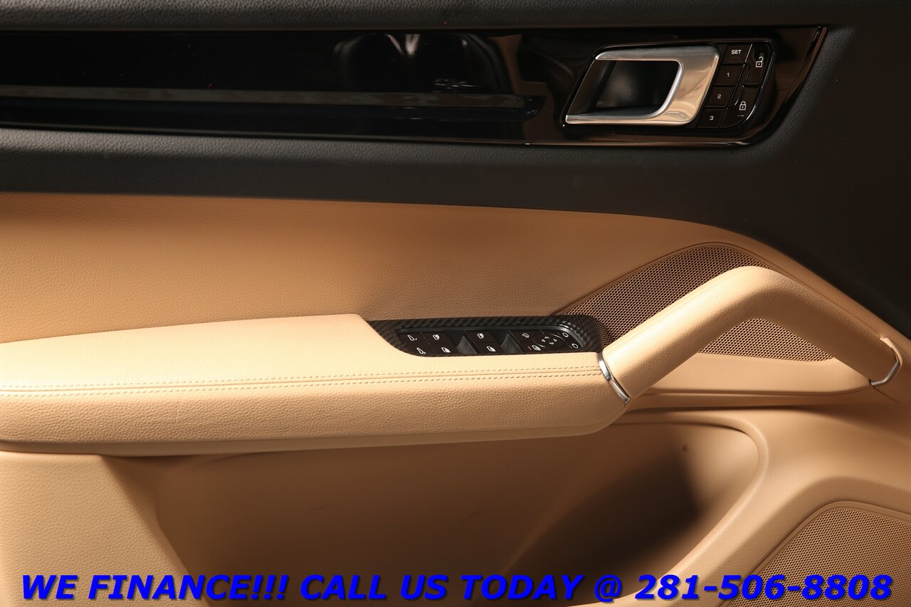 2021 Porsche Cayenne 2021 AWD COUPE NAV PANO BLIND BOSE CAM   - Photo 9 - Houston, TX 77031