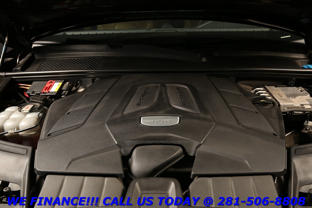 2021 Porsche Cayenne 2021 AWD COUPE NAV PANO BLIND BOSE CAM   - Photo 26 - Houston, TX 77031