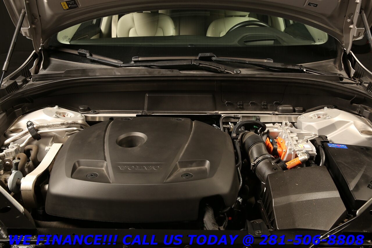 2022 Volvo XC60 2022  T8 Inscription Expression PLUG-IN HYBRID AWD   - Photo 25 - Houston, TX 77031