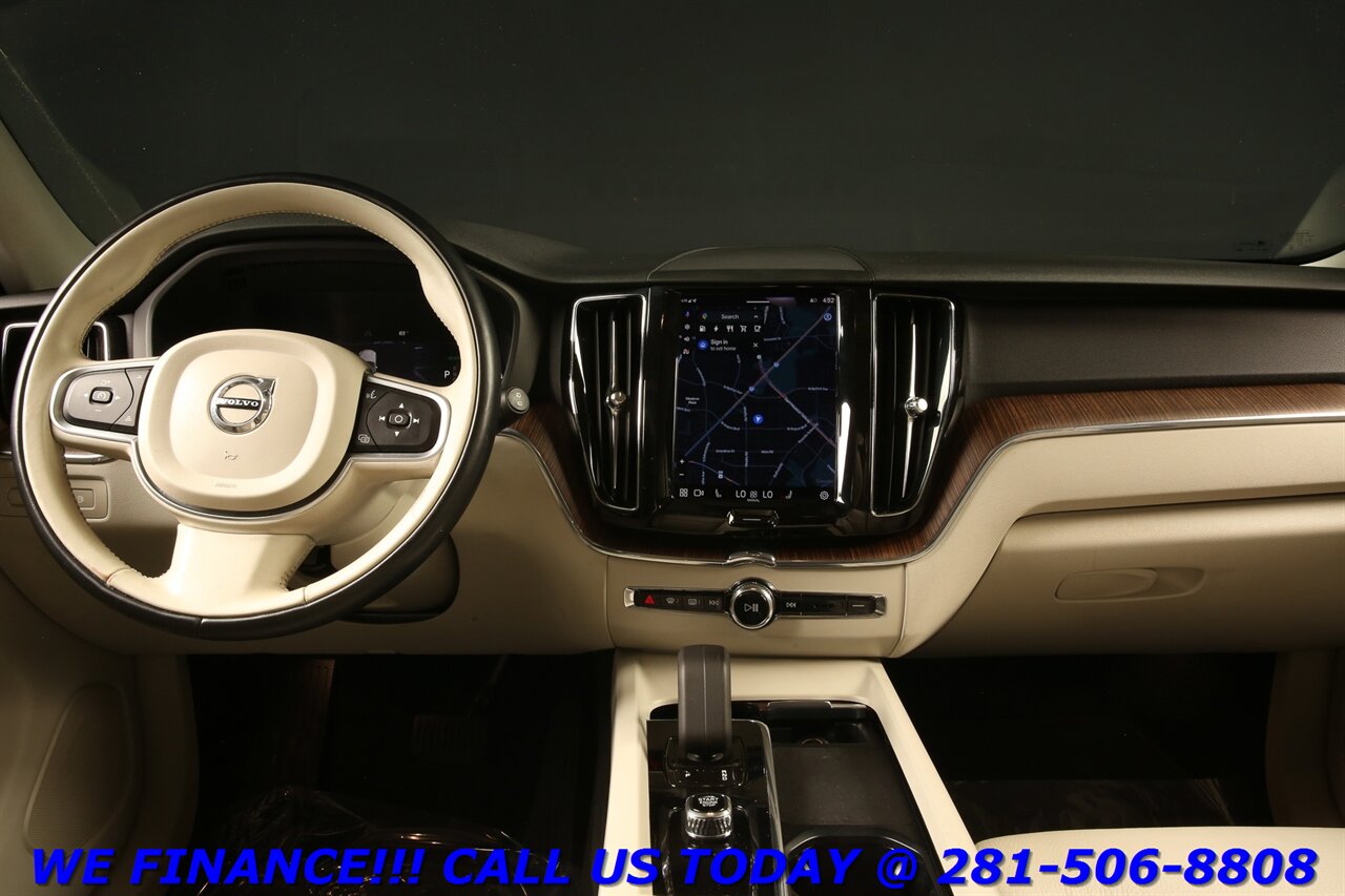 2022 Volvo XC60 2022  T8 Inscription Expression PLUG-IN HYBRID AWD   - Photo 3 - Houston, TX 77031
