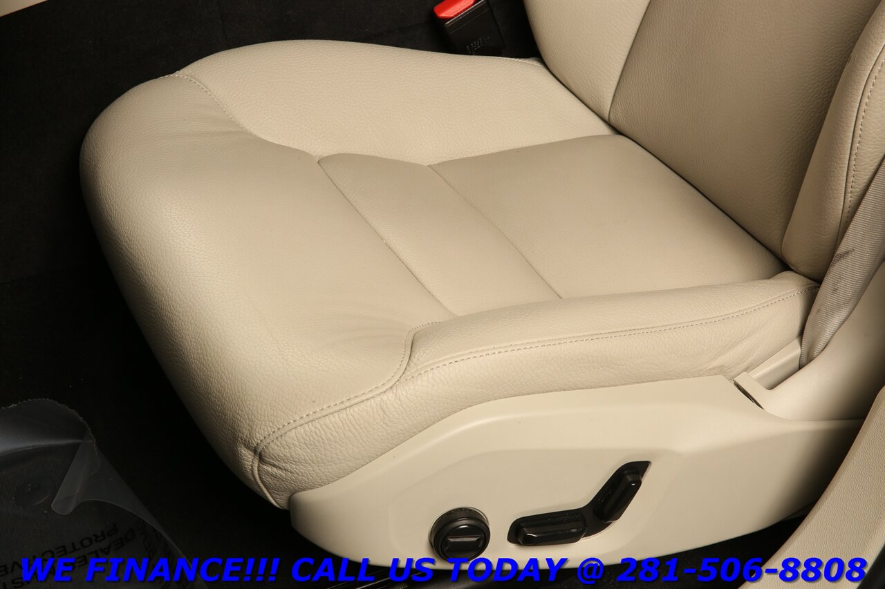 2022 Volvo XC60 2022  T8 Inscription Expression PLUG-IN HYBRID AWD   - Photo 13 - Houston, TX 77031