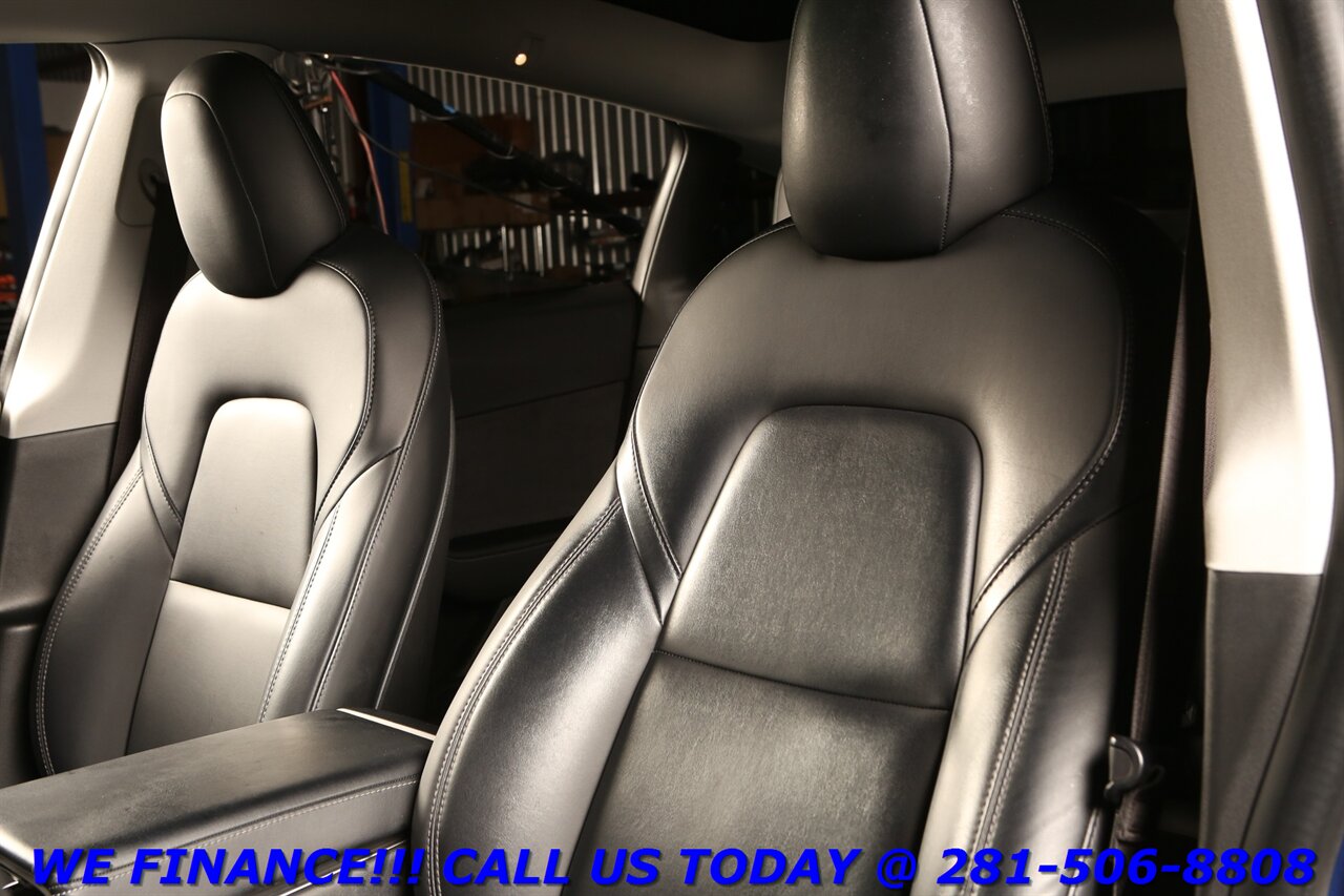 2020 Tesla Model Y 2020 Long Range AWD FSD AUTOPILOT LEATHER PANO NAV   - Photo 12 - Houston, TX 77031