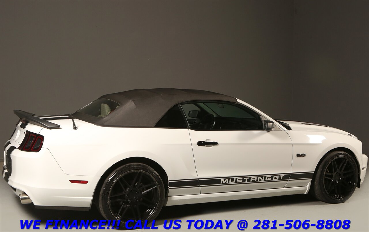 2014 Ford Mustang 2014 GT 5.0L V8 CONVERTIBLE AUTO CRUISE 20 "ALLOYS   - Photo 5 - Houston, TX 77031