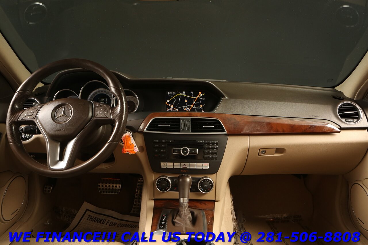 2012 Mercedes-Benz 2012 C300 Sport 4MATIC AWD NAV SUN HEATSEAT 78K   - Photo 3 - Houston, TX 77031