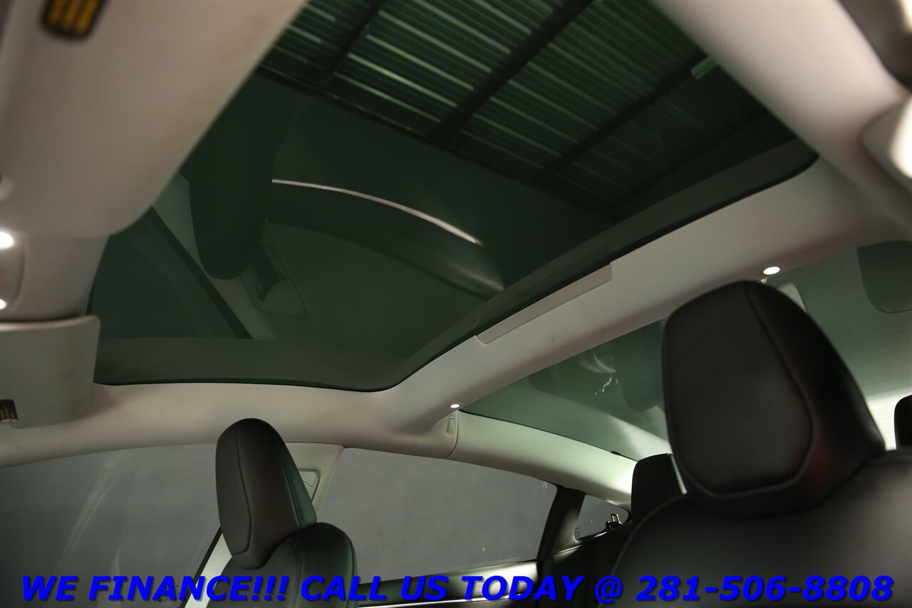 2025 Tesla Model 3 2025 Long Range FSD4 AUTOPILOT NAV PANO HEATSEAT   - Photo 11 - Houston, TX 77031