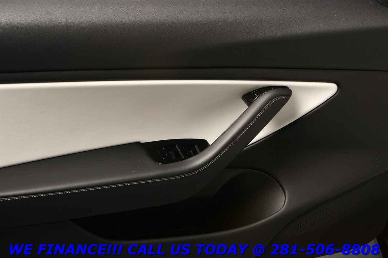 2020 Tesla Model 3 2020 Long Range AWD FSD ACCEL AUTOPILOT A PANO 40K   - Photo 9 - Houston, TX 77031