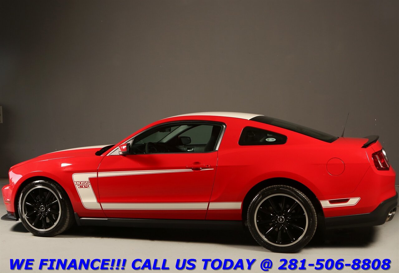 2012 Ford FORD MUSTANG BOSS 302 5.0L V8 MANUAL 6-SPEED 4849 SUPER RARE MILES!!!   - Photo 4 - Houston, TX 77031