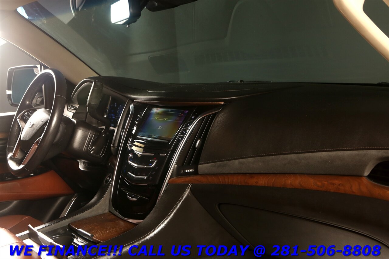 2018 Cadillac Escalade 2018 ESV Luxury 4x4 NAV DVD HUD SUN BLIND 7PASS   - Photo 19 - Houston, TX 77031