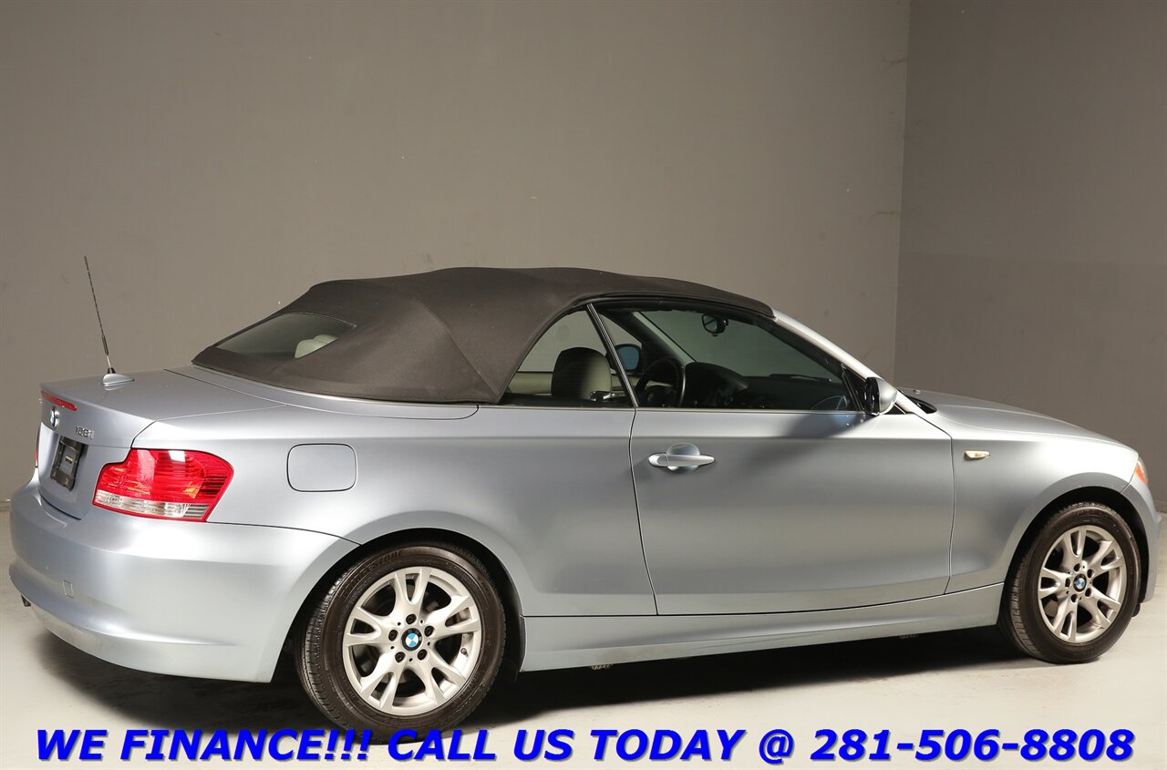 2009 BMW 2009 128i CONVERTIBLE WOOD BLUETOOTH CRUISE - Photo 7 - Houston, TX 77031