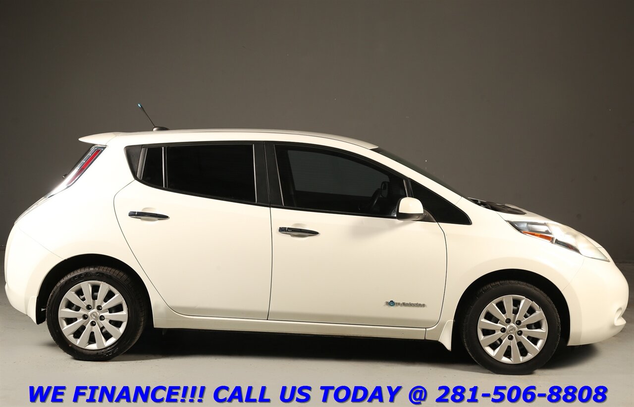 2013 Nissan LEAF 2013 S DUAL PORT QUICK CHARGE CAMERA KEYGO 64K MLS   - Photo 27 - Houston, TX 77031