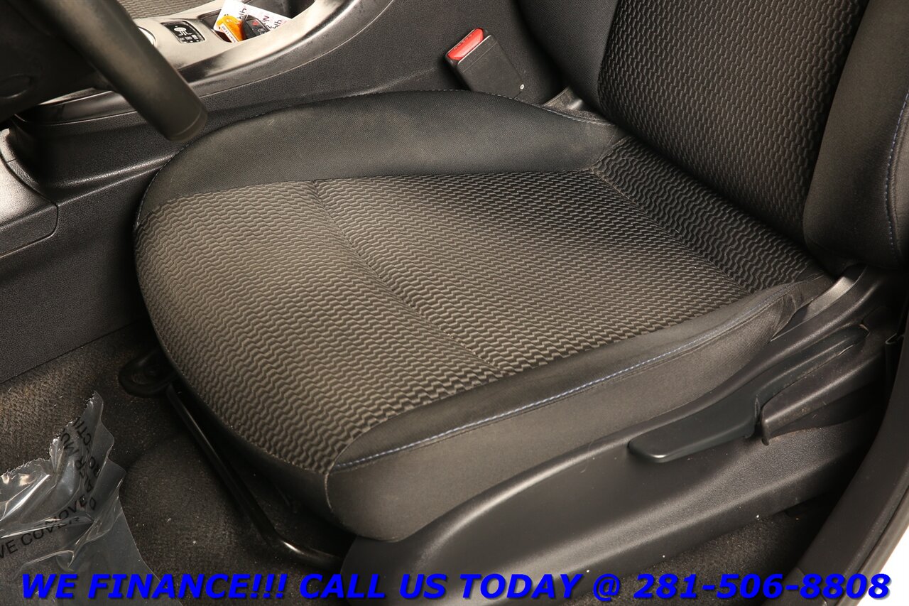 2013 Nissan LEAF 2013 S DUAL PORT QUICK CHARGE CAMERA KEYGO 64K MLS   - Photo 12 - Houston, TX 77031