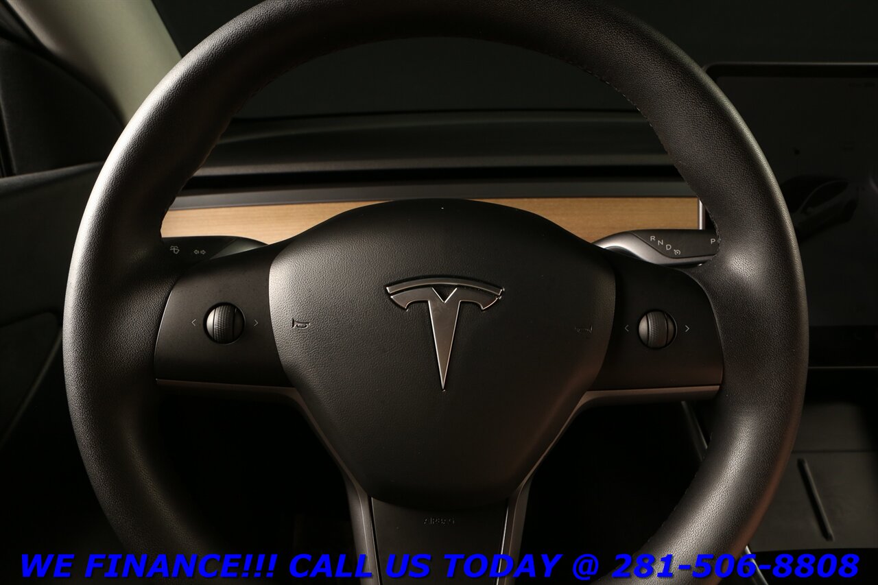 2020 Tesla Model Y 2020 Long Range AWD AUTOPILOT PANO ACCEL BOOST 74K   - Photo 14 - Houston, TX 77031