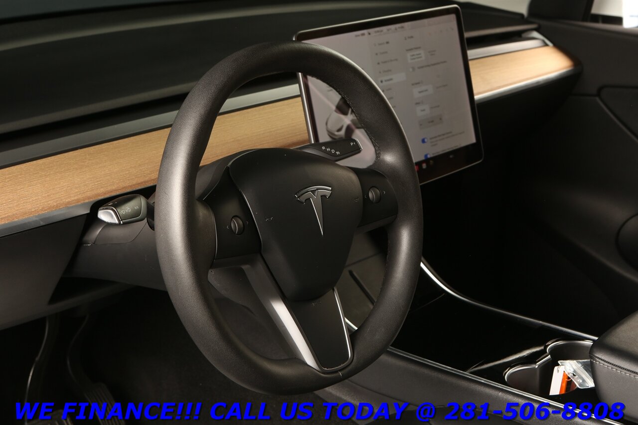 2020 Tesla Model Y 2020 Long Range AWD AUTOPILOT PANO ACCEL BOOST 74K   - Photo 10 - Houston, TX 77031
