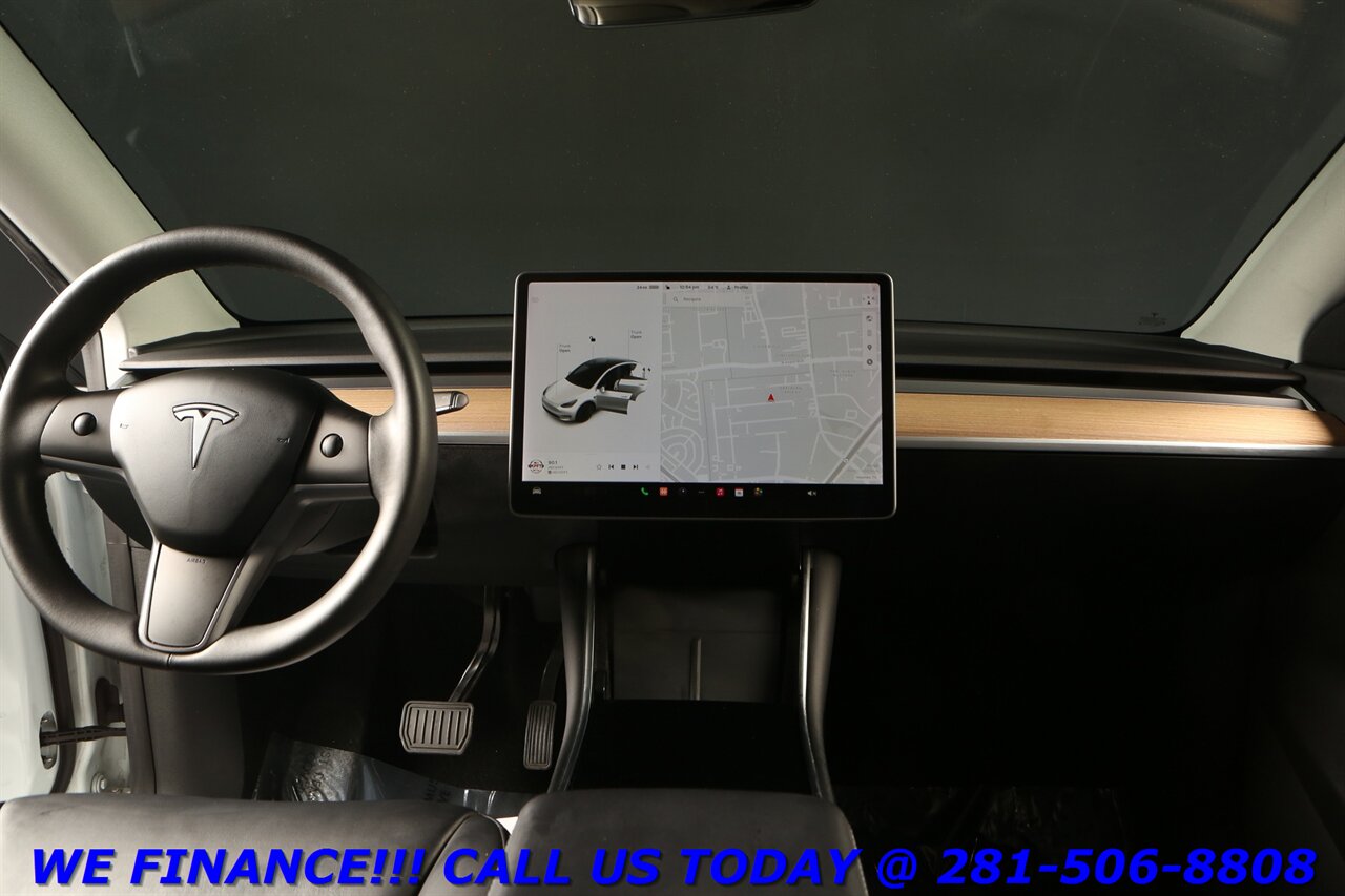 2020 Tesla Model Y 2020 Long Range AWD AUTOPILOT PANO ACCEL BOOST 74K   - Photo 3 - Houston, TX 77031