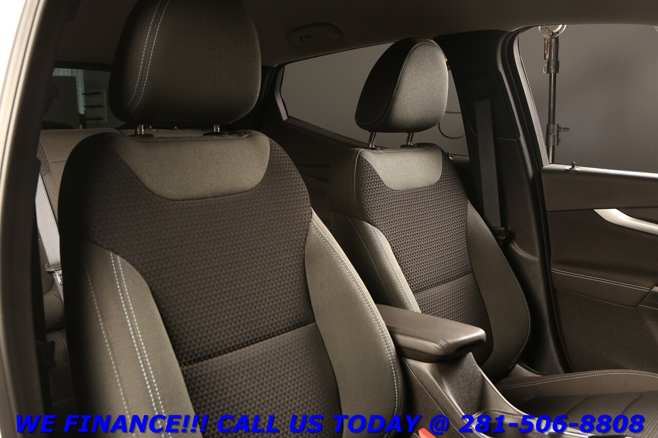 2023 Chevrolet Bolt EUV 2023 LT 100% ELECTRIC BLIND CAMERA KEYLESS 8K   - Photo 19 - Houston, TX 77031