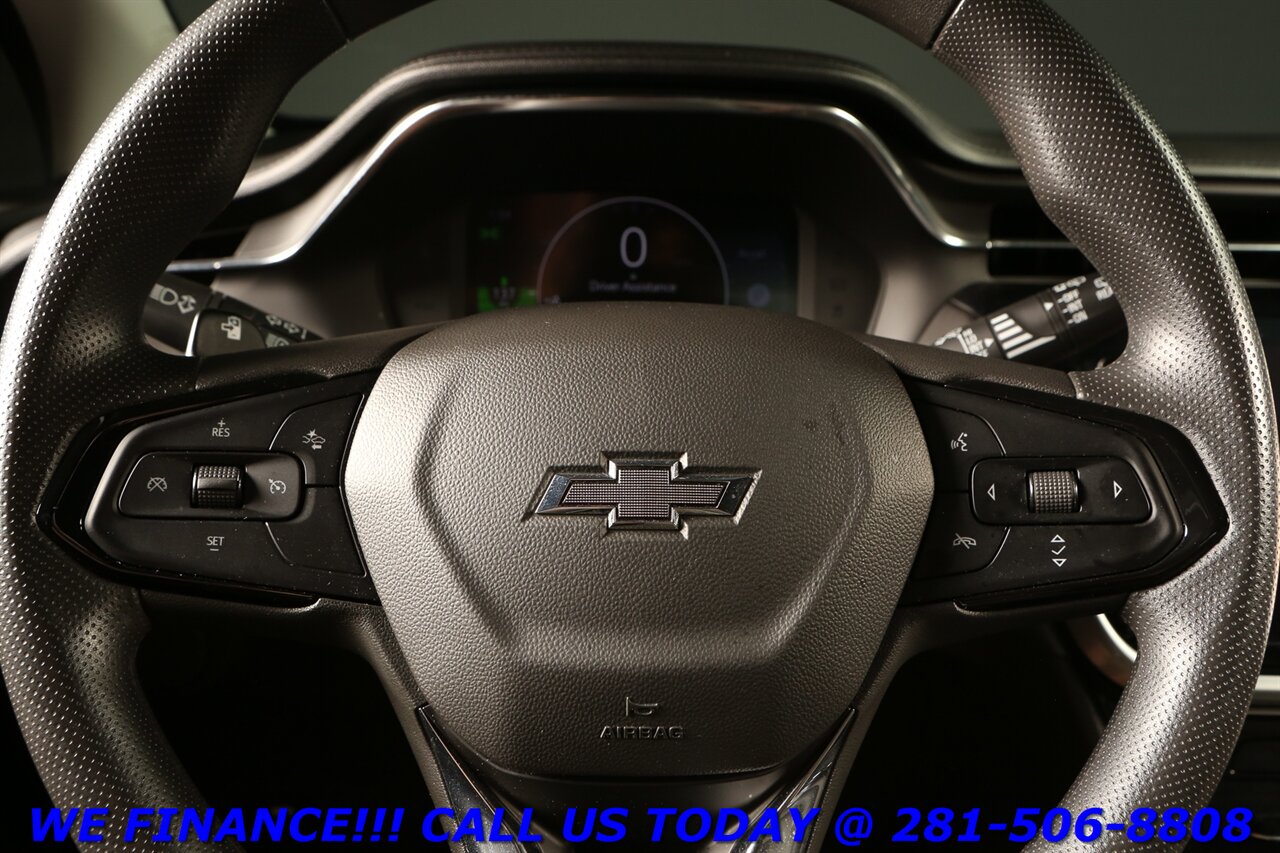 2023 Chevrolet Bolt EUV 2023 LT 100% ELECTRIC BLIND CAMERA KEYLESS 8K   - Photo 13 - Houston, TX 77031