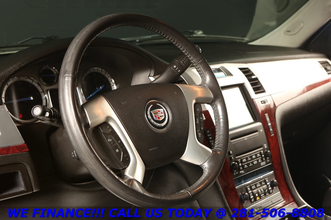 2010 Cadillac CADILLAC ESCALADE ESV AWD LUXURY DVD SUN PRICE DROP $2000 FOR QUICK SALE   - Photo 10 - Houston, TX 77031