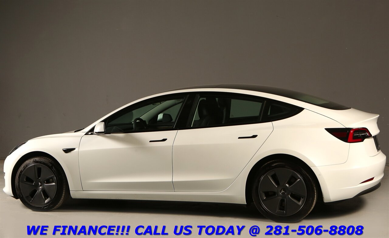 2022 Tesla Model 3 2022 Long Range AWD AUTOPILOT NAV PANO BLIND 20K   - Photo 4 - Houston, TX 77031