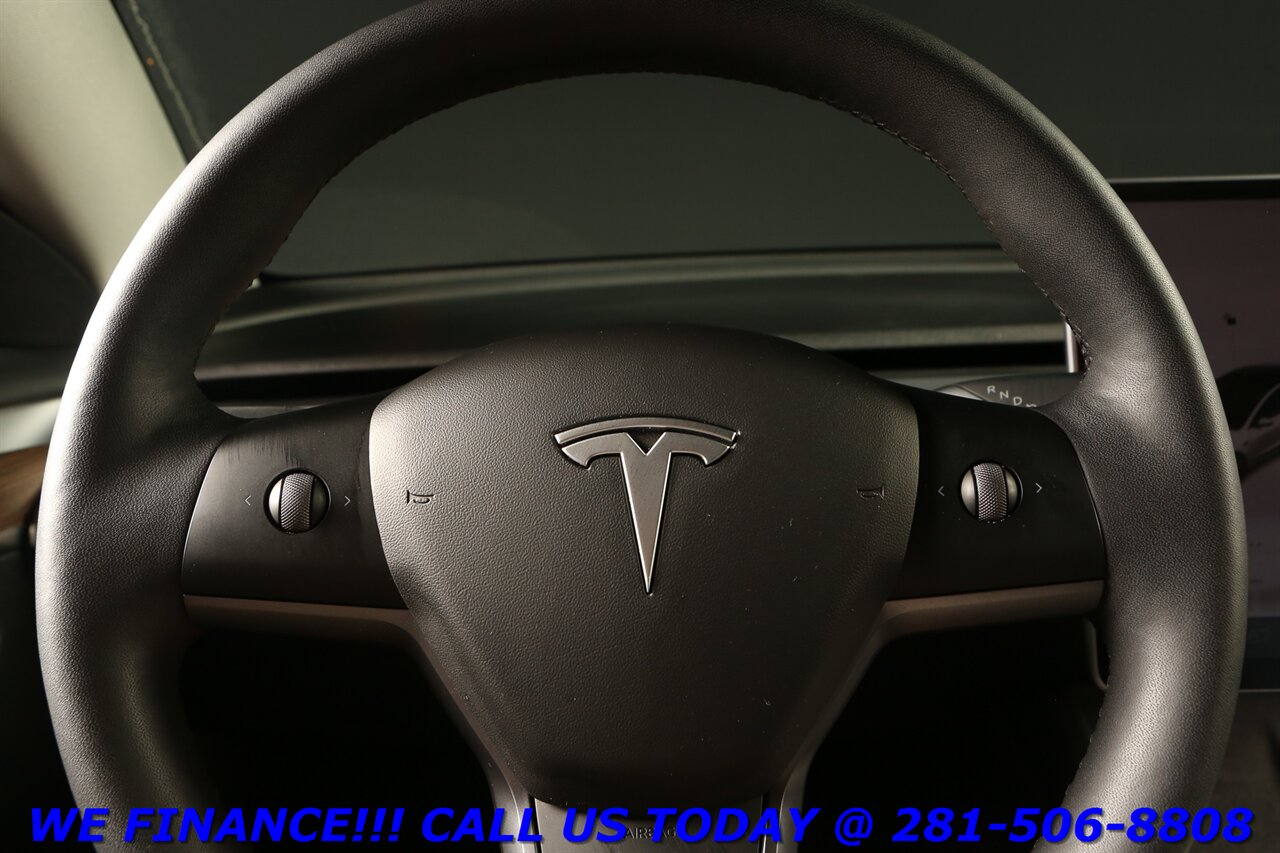 2022 Tesla Model 3 2022 Long Range AWD AUTOPILOT NAV PANO BLIND 20K   - Photo 14 - Houston, TX 77031