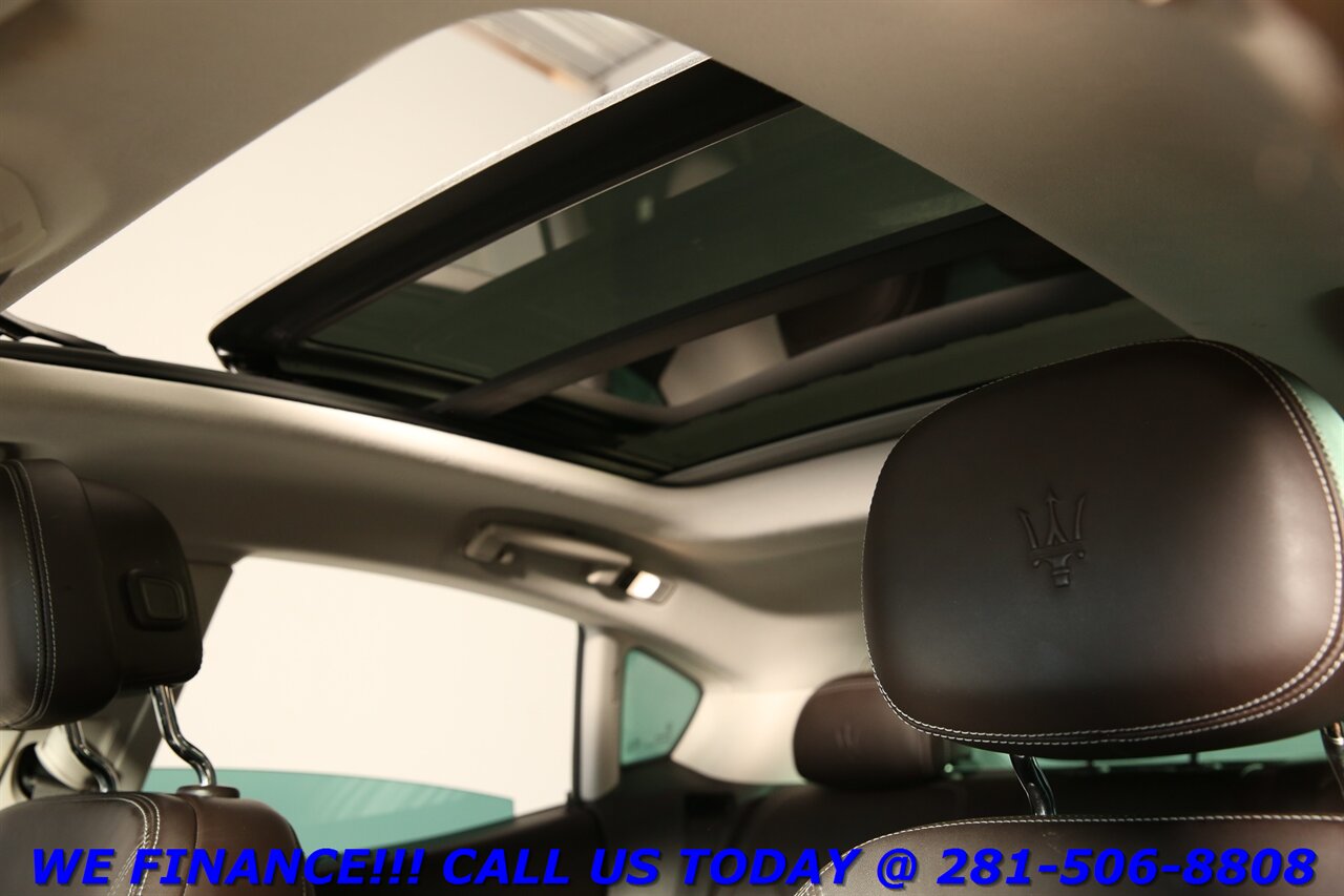 2018 Maserati Levante 2018 AWD NAV PANO BLIND ACTIVE CRUISE 25K MLS   - Photo 11 - Houston, TX 77031