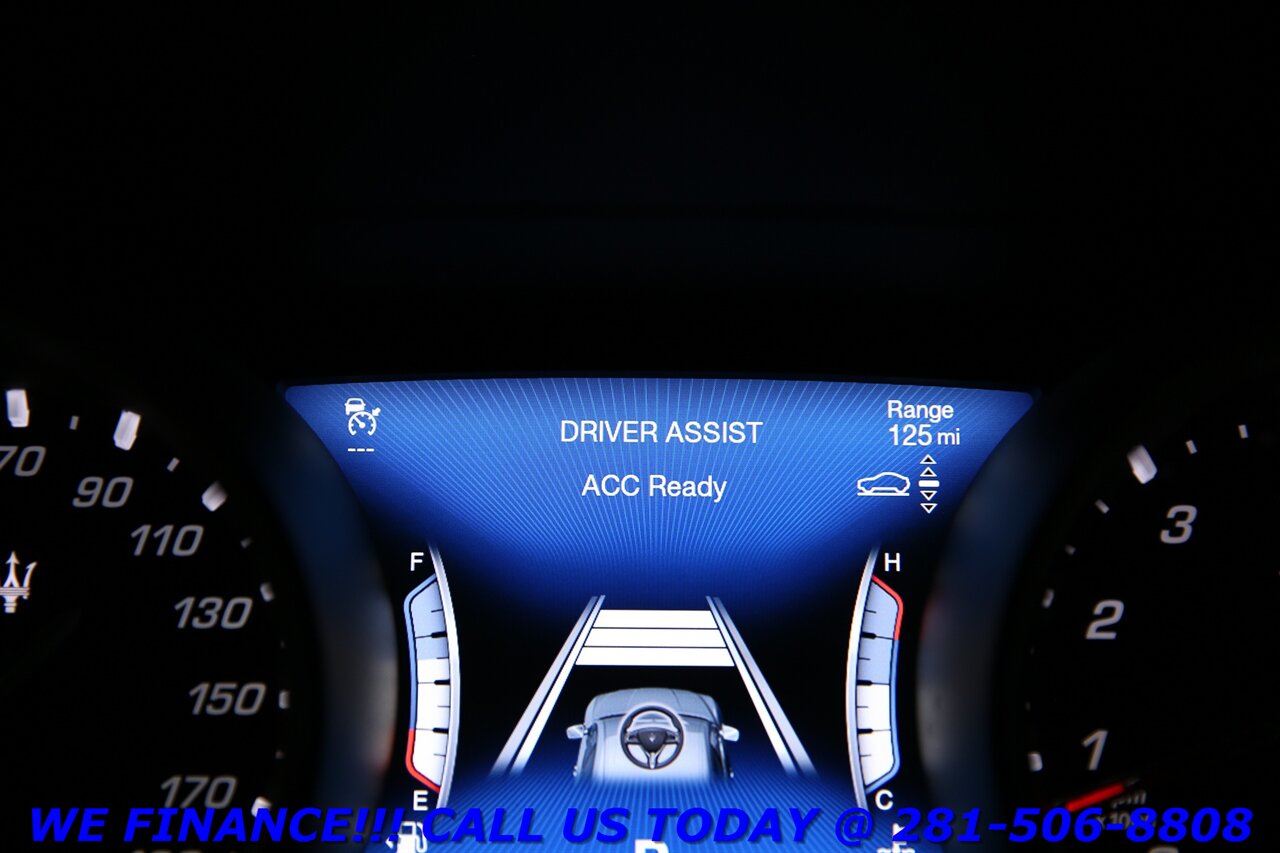 2018 Maserati Levante 2018 AWD NAV PANO BLIND ACTIVE CRUISE 25K MLS   - Photo 16 - Houston, TX 77031