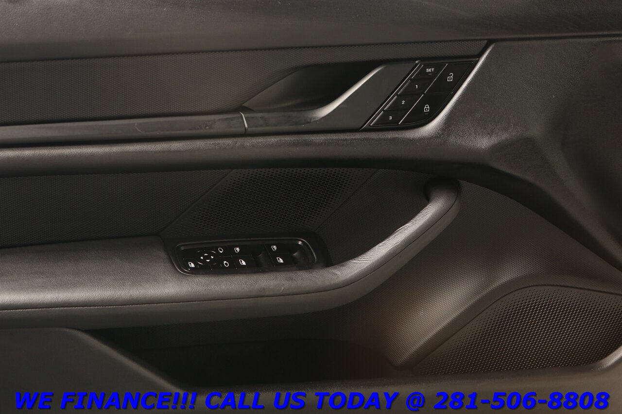 2020 Porsche Taycan 2020 4S 93kW PERFORMANCE BATTERY AWD NAV PANO 18K   - Photo 10 - Houston, TX 77031