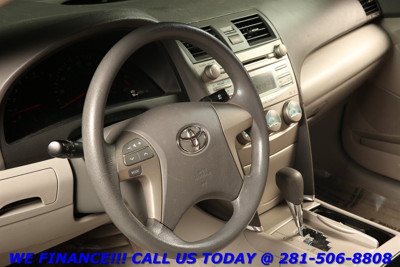 2009 Toyota Camry 2009 LE V6 LEATHER PWR SEAT CRUISE 16 "ALLOY XENONS - Photo 9 - Houston, TX 77031
