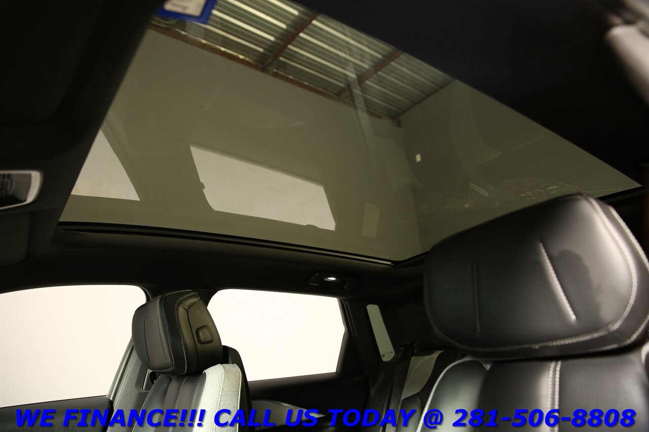 2024 Cadillac LYRIQ 2024 Tech NAV PANO ADAPT-CRUISE BLIS 360CAM30K MLS   - Photo 12 - Houston, TX 77031