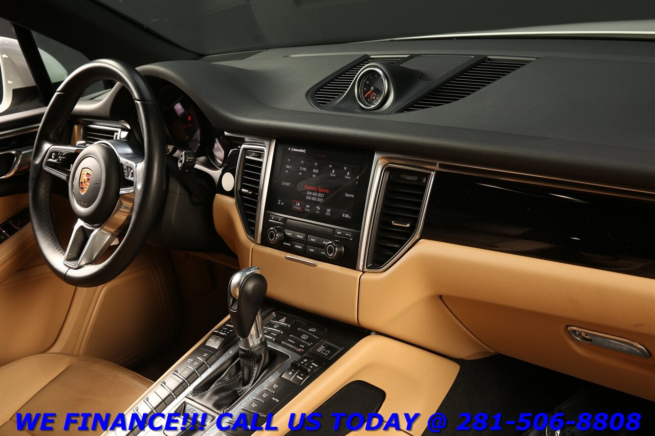2018 Porsche Macan 2018 AWD NAV PANO SPORT HEATSEAT CAMERA 62K MLS - Photo 18 - Houston, TX 77031