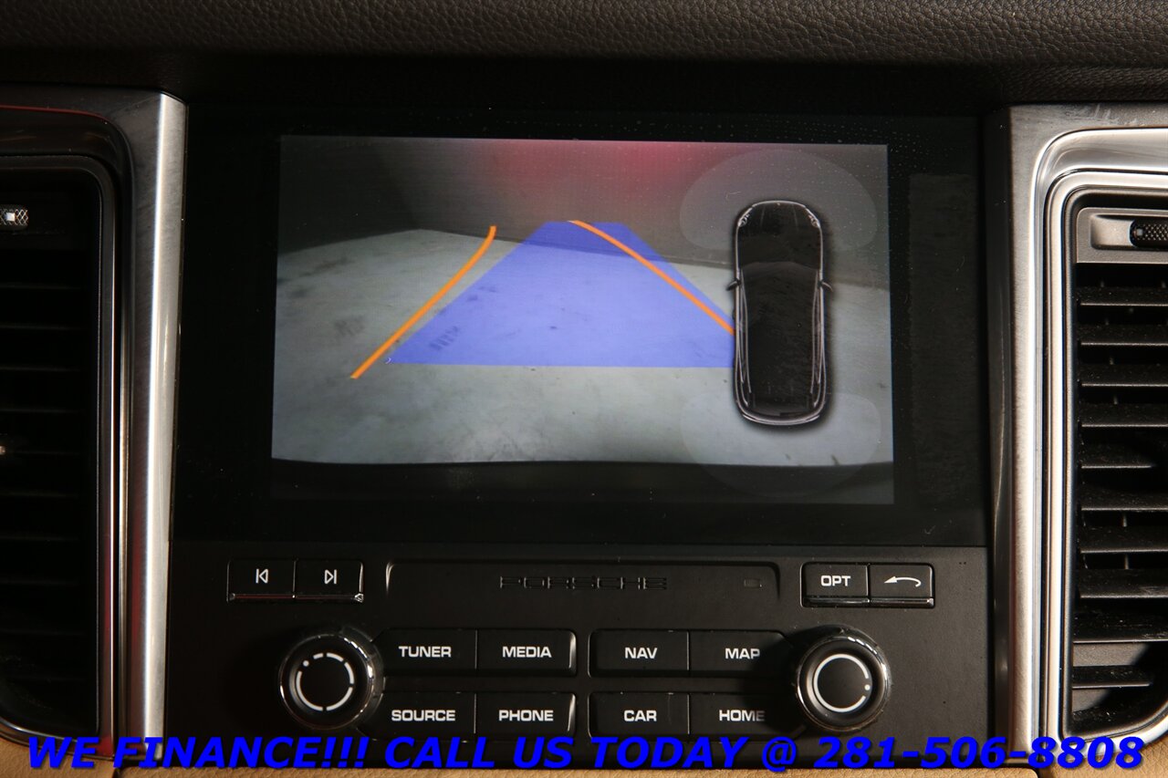 2018 Porsche Macan 2018 AWD NAV PANO SPORT HEATSEAT CAMERA 62K MLS - Photo 16 - Houston, TX 77031