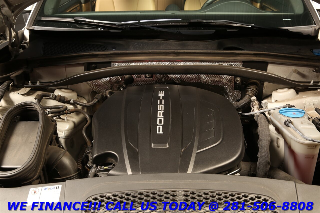 2018 Porsche Macan 2018 AWD NAV PANO SPORT HEATSEAT CAMERA 62K MLS - Photo 24 - Houston, TX 77031