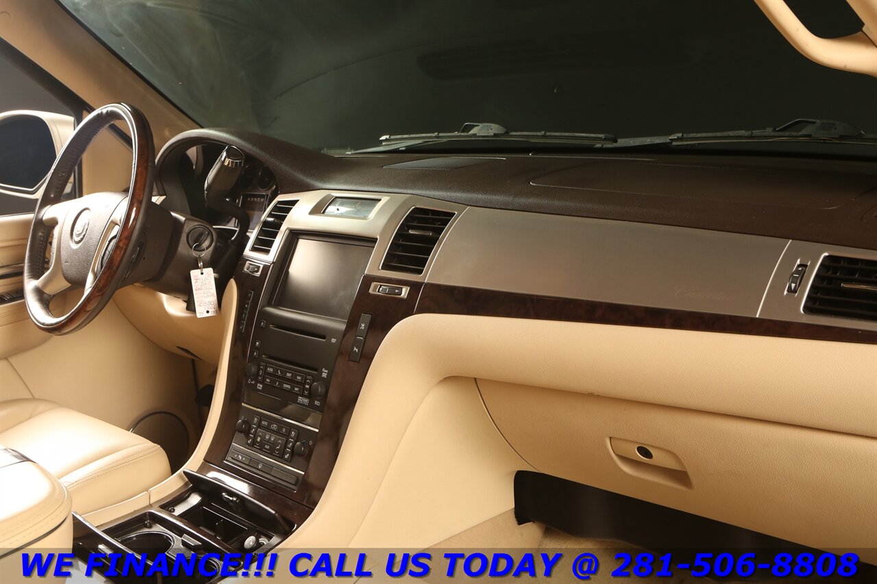 2008 Cadillac CADILLAC ESCALADE AWD ULTRA LUXURY COLLECTION NAV DVD BOSE 75K LOW MILES   - Photo 18 - Houston, TX 77031