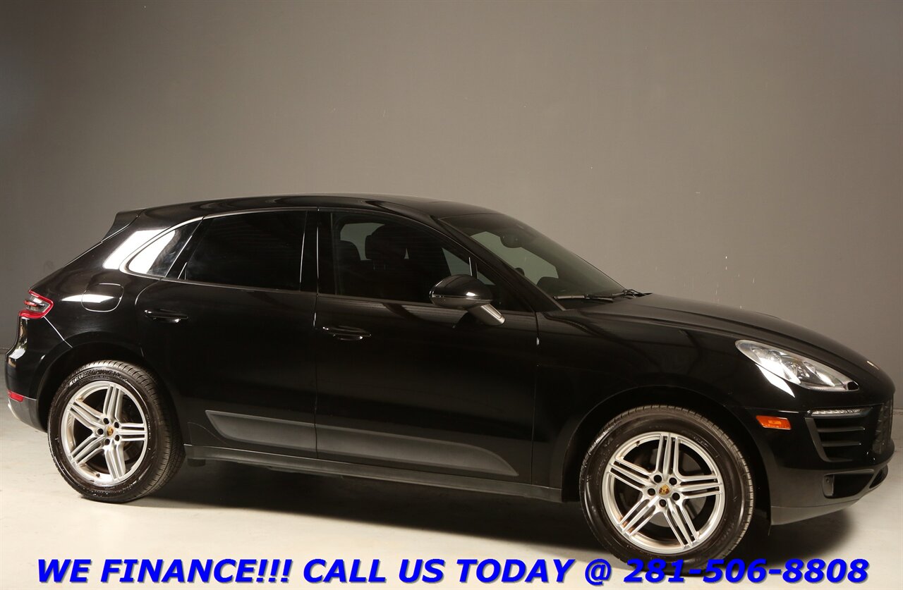 2017 Porsche Macan 2017 AWD PREMIUM PKG PLUS NAV PANO CAMERA 52K   - Photo 8 - Houston, TX 77031