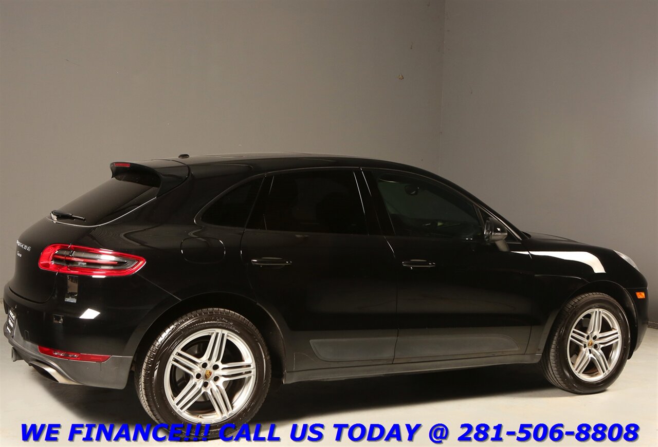 2017 Porsche Macan 2017 AWD PREMIUM PKG PLUS NAV PANO CAMERA 52K   - Photo 7 - Houston, TX 77031