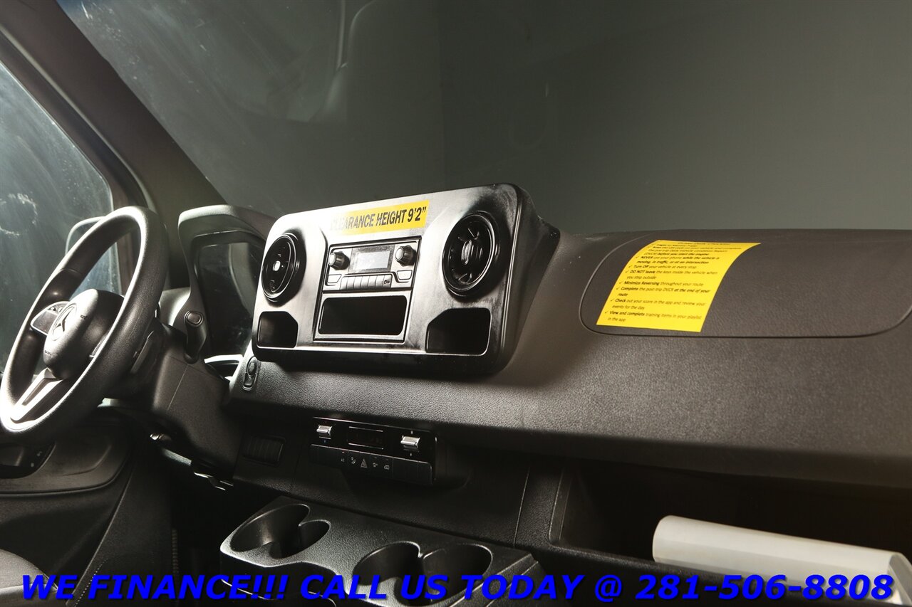 2019 Mercedes-Benz Sprinter 2019 2500 LWB 170 " DIESEL HIGH ROOF CARGO VAN 77K   - Photo 17 - Houston, TX 77031