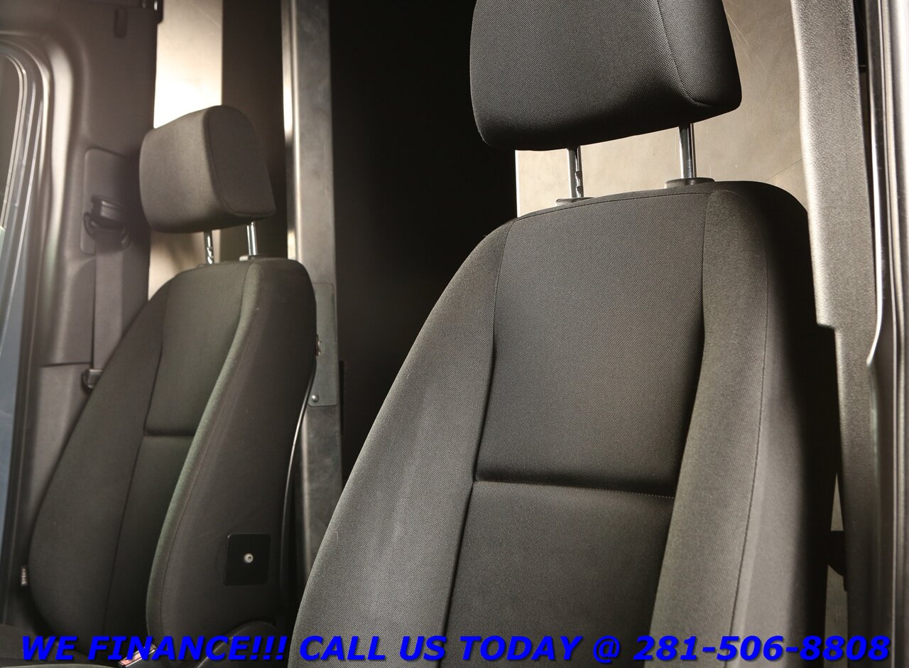 2019 Mercedes-Benz Sprinter 2019 2500 LWB 170 " DIESEL HIGH ROOF CARGO VAN 77K   - Photo 12 - Houston, TX 77031
