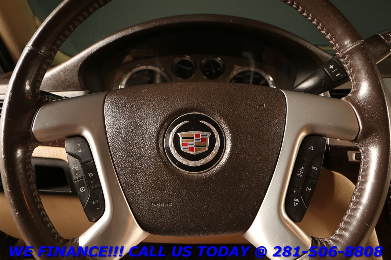 2012 Cadillac CADILLAC ESCALADE LUXURY NAVIGATION DVD SUN JUST REDUCE $1000 DENALI   - Photo 14 - Houston, TX 77031