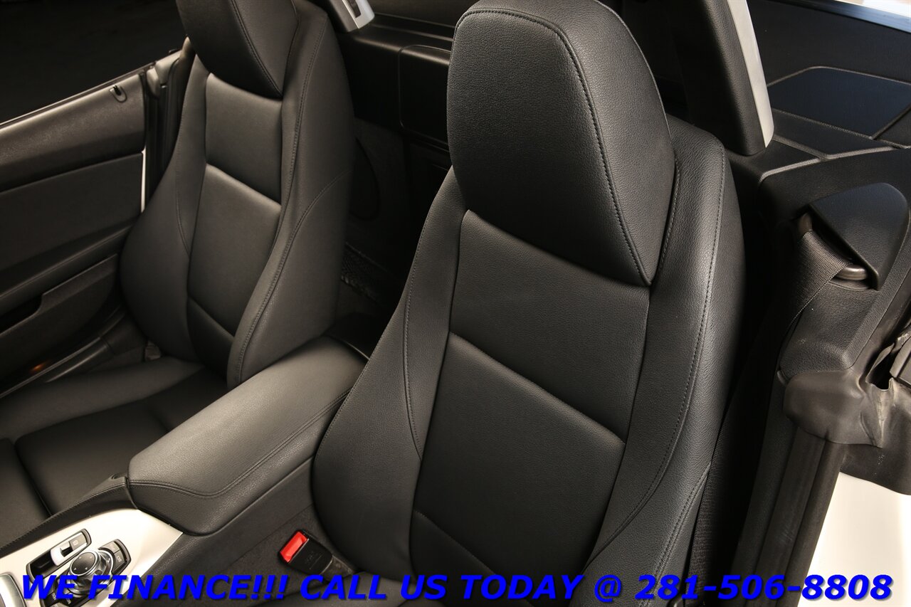 2015 BMW Z4 2015 sDrive28i SPORT TECH PKG CONVERTIBLE NAV 58K   - Photo 13 - Houston, TX 77031
