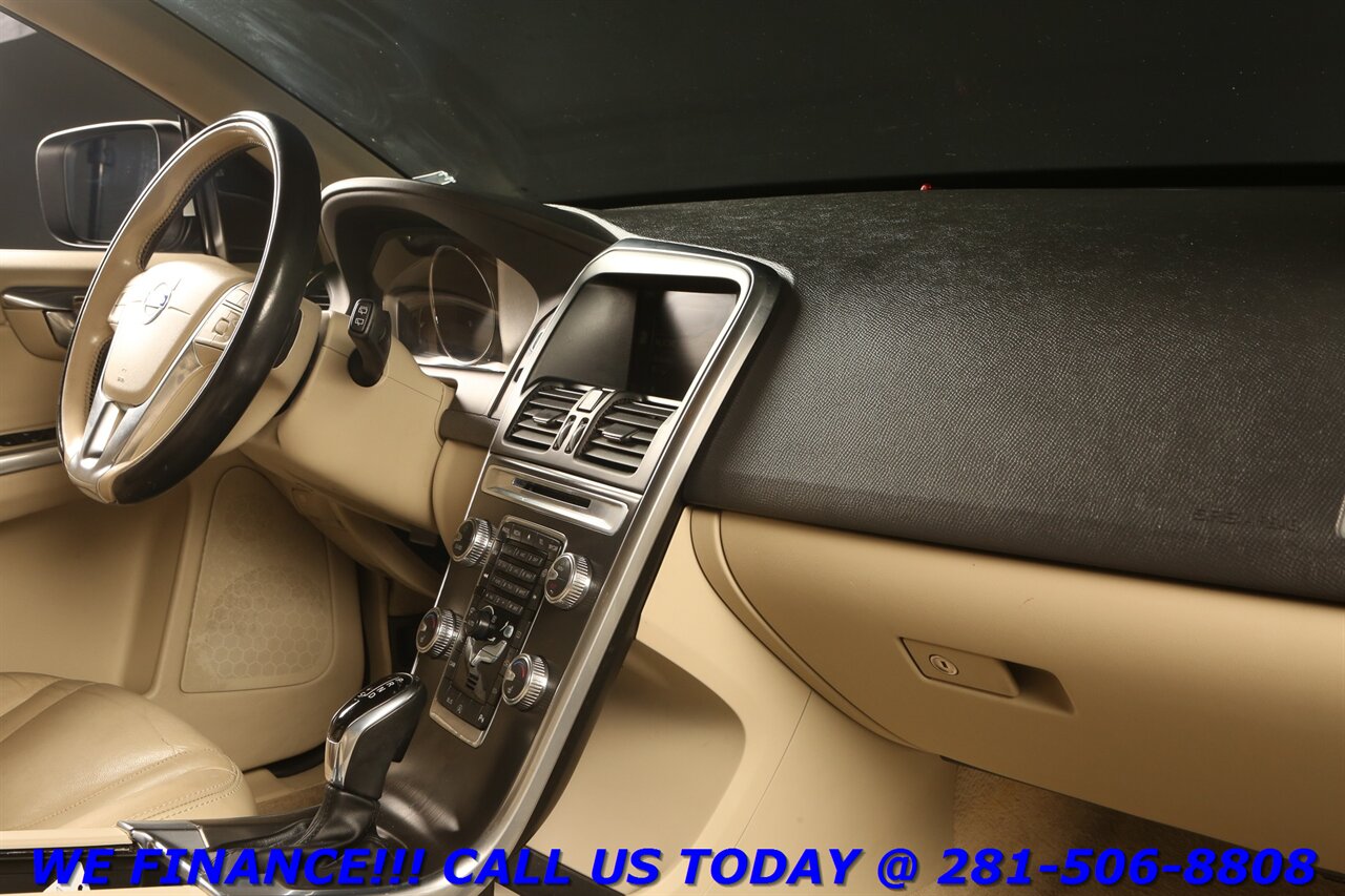 2015 Volvo XC60 2015 T5 Drive-E Premier NAV PANO BLIND HEATSEAT   - Photo 18 - Houston, TX 77031