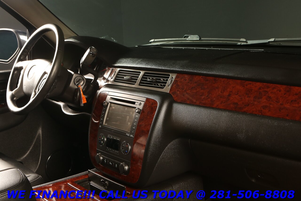 2013 Chevrolet CHEVROLET TAHOE LTZ NAVIGATION SUN BLIND HEAT/COOL SEAT GMC YUKON   - Photo 18 - Houston, TX 77031