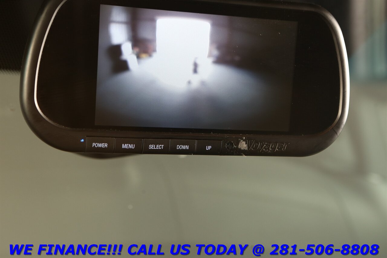 2019 Mercedes-Benz Sprinter 2019 2500 DIESEL CARGO VAN HIGH ROOF BLIND CAMERA   - Photo 15 - Houston, TX 77031