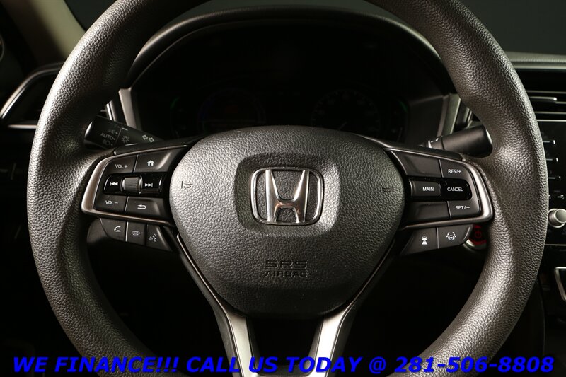 2019 Honda Insight 2019 EX HYBRID CAMERA SPORT KE photo