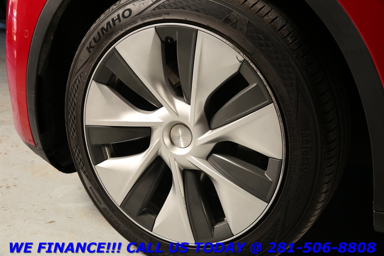 2022 Tesla Model Y 2022 Long Range AWD FSD3 ACCELBOOST PANO AUTOPILOT   - Photo 24 - Houston, TX 77031