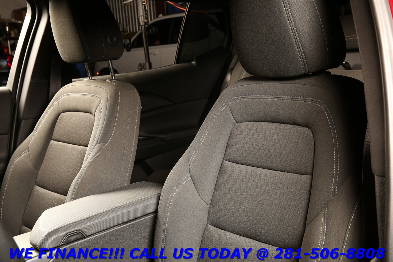 2025 Chevrolet Equinox 2025 EV LT NAV ADAPTCRUISE BLIND CAMERA 12K MILES! - Photo 13 - Houston, TX 77031