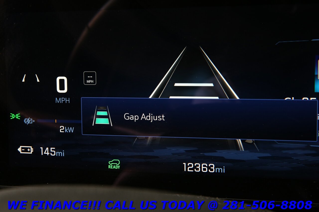 2025 Chevrolet Equinox 2025 EV LT NAV ADAPTCRUISE BLIND CAMERA 12K MILES! - Photo 17 - Houston, TX 77031