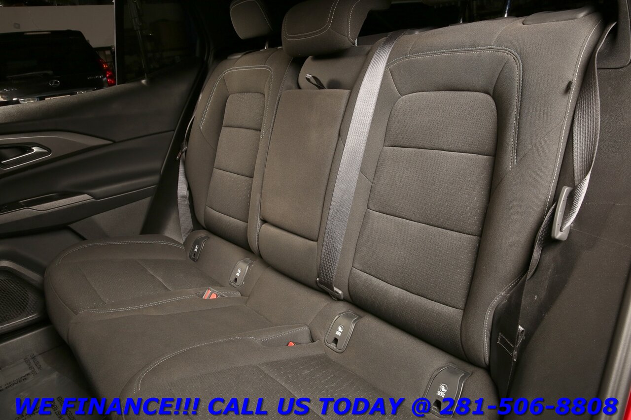 2025 Chevrolet Equinox 2025 EV LT NAV ADAPTCRUISE BLIND CAMERA 12K MILES! - Photo 22 - Houston, TX 77031