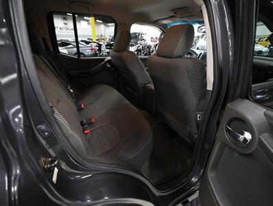 2015 Nissan Xterra PRO-4X 4x4   - Photo 22 - Addison, IL 60101
