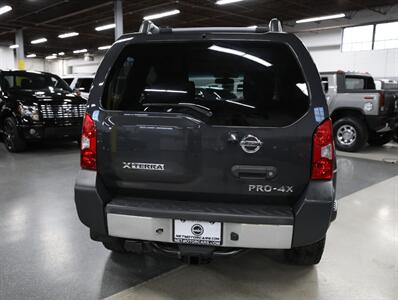 2015 Nissan Xterra PRO-4X 4x4   - Photo 11 - Addison, IL 60101