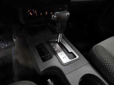 2015 Nissan Xterra PRO-4X 4x4   - Photo 33 - Addison, IL 60101