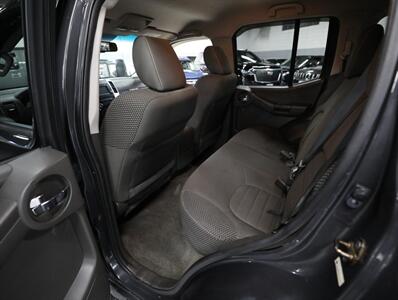 2015 Nissan Xterra PRO-4X 4x4   - Photo 26 - Addison, IL 60101